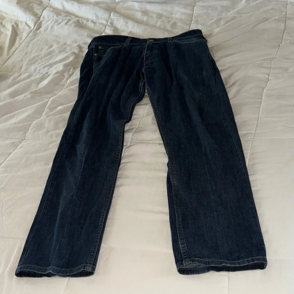 Levi’s 513 Men's Classic Dark-wash Straight Jeans size 30x30